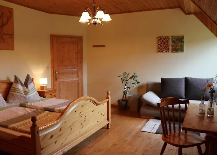 Am Jaukhof Familie Stiendl * Neudorf im Sausal